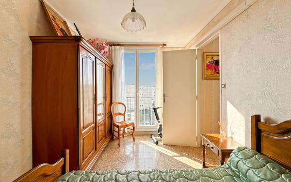 Appartement à vendre    4 pièces • 68 m2 Martigues