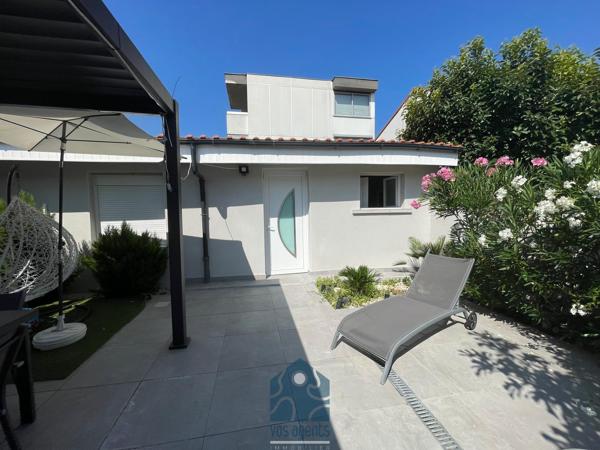 Ensemble immobilier comprenant une maison avec 2 chambres, jardin et un studio en annexe, un appartement indép