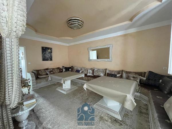 Ensemble immobilier comprenant une maison avec 2 chambres, jardin et un studio en annexe, un appartement indép