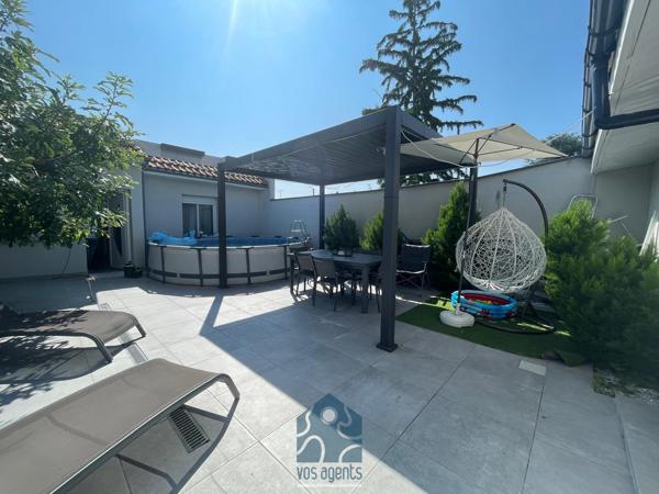 Ensemble immobilier comprenant une maison avec 2 chambres, jardin et un studio en annexe, un appartement indép