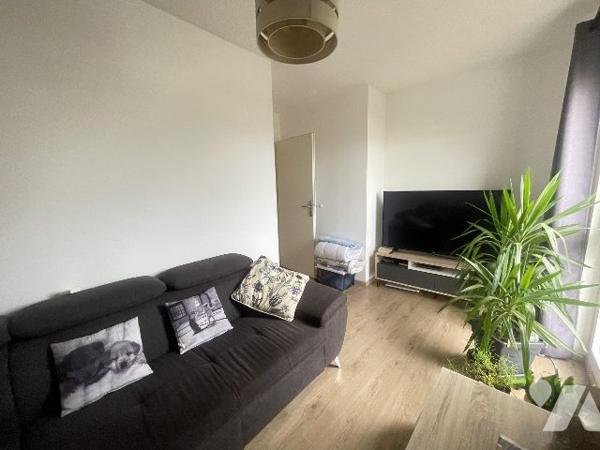 INVESTISSEMENT - Appartement 3 pièces avec terrasse