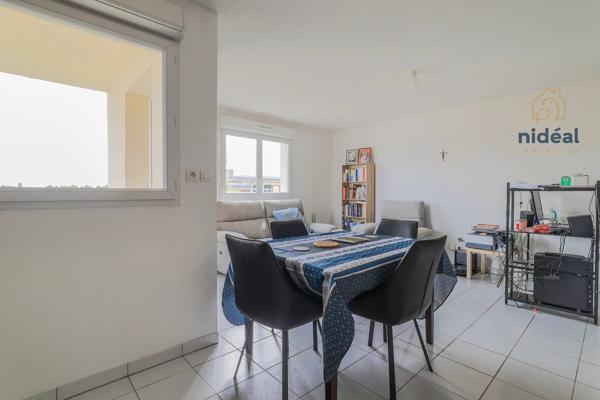 APPARTEMENT 3 CHAMBRES AVEC BALCON 2 PLACES DE PARKING SITUÉ RÉSIDENCE CLAIR DE LUNE (2e étage)