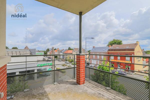 APPARTEMENT 3 CHAMBRES AVEC BALCON 2 PLACES DE PARKING SITUÉ RÉSIDENCE CLAIR DE LUNE (2e étage)