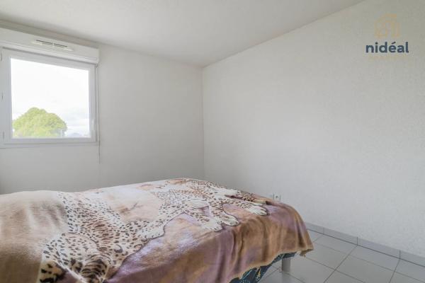 APPARTEMENT 3 CHAMBRES AVEC BALCON 2 PLACES DE PARKING SITUÉ RÉSIDENCE CLAIR DE LUNE (2e étage)