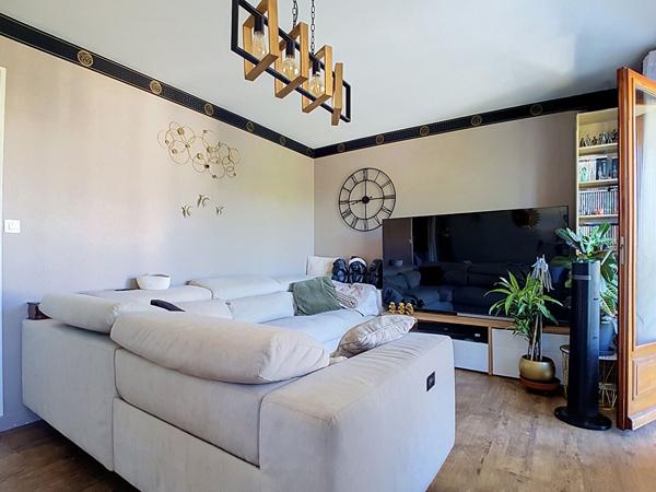 Appartement 5 pièces/4 chambres à vendre à Bons-en-Chablais - Exclusivité NESTENN