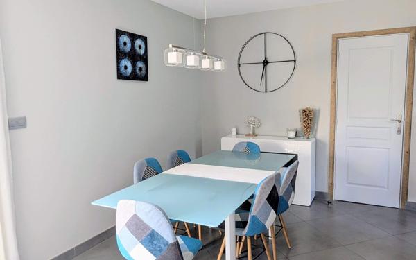 Maison à vendre    5 pièces •  Rochefort-du-Gard