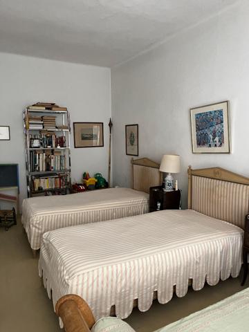 Maison Nimes 7 pièce(s) 257.42 m2