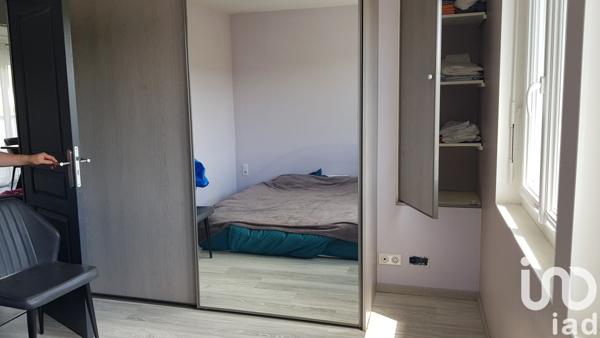 Maison traditionnelle 3 pièces de 87 m² à Saint-Laurent-les-Tours (46400)