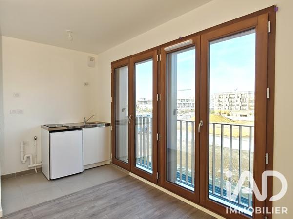 Location studio 23 m² Bussy-Saint-Georges
