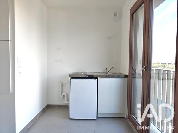 Location studio 23 m² Bussy-Saint-Georges