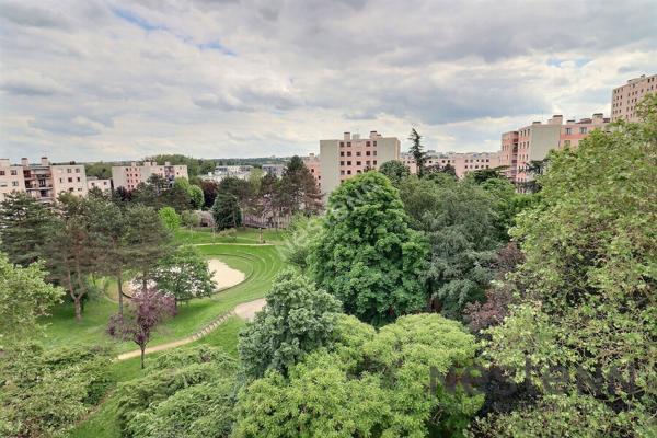 Appartement 6 pièces à vendre au dernier étage - IDEAL COLOCATION