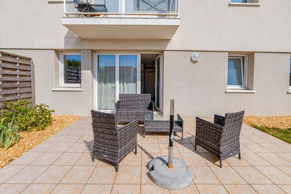 Appartement 2 pièces à vendre à Saint Aubin d'Aubigné - Rez-de-chaussée avec jardin et garage. Proche commerces