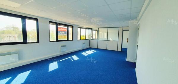 PARC MIRANDE - BUREAUX - A LOUER