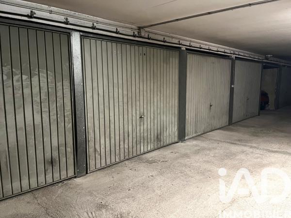 Parking à vendre 12 m² Paris 15