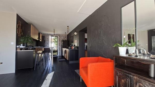 Maison à vendre 234 000 € Saint-Seurin-sur-l'Isle 5 p 111 m² DPE C