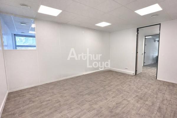 A LOUER - Bureaux de 90m2 à Technolac - DIVISIBLE