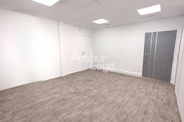 A LOUER - Bureaux de 90m2 à Technolac - DIVISIBLE