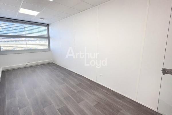 A LOUER - Bureaux de 90m2 à Technolac - DIVISIBLE