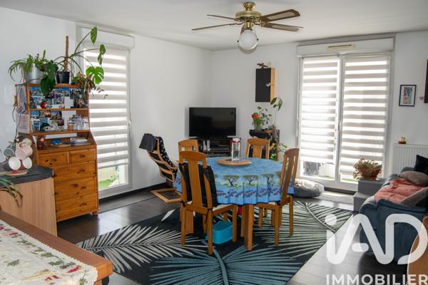 Appartement à vendre 4 pièces 80 m² Montigny-le-Bretonneux