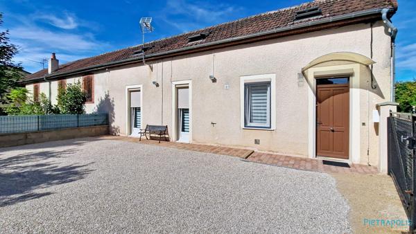 Ensemble immobilier sur terrain constructible de 40 ares