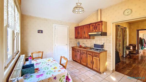 Ensemble immobilier sur terrain constructible de 40 ares