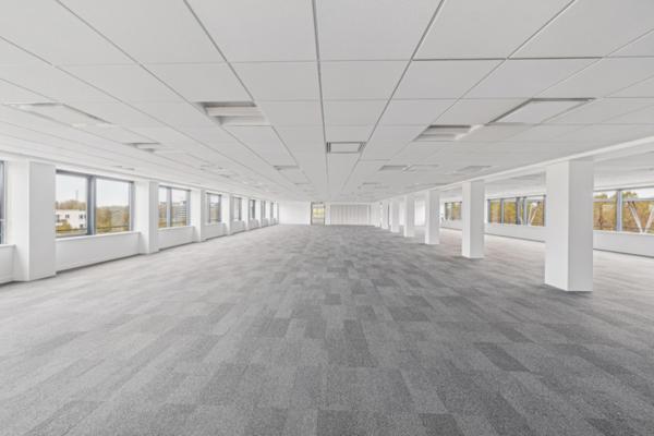 Bureaux à louer à Asnières-sur-Seine lumineux services complets et bien-être
