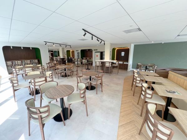 Bureaux à louer à Asnières-sur-Seine lumineux services complets et bien-être