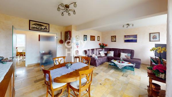 Appartement à vendre de 5 pièces de 94 m²