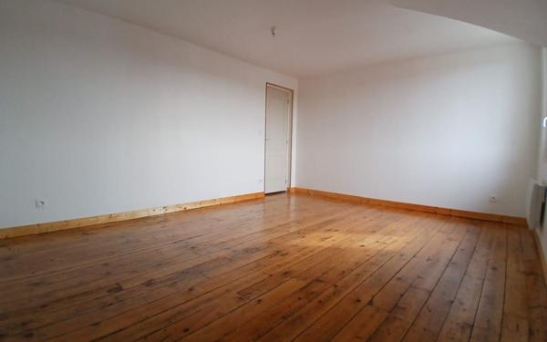 Maison à louer    3 pièces •  Bayard-sur-Marne