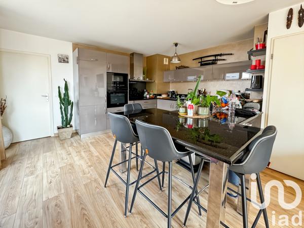 Appartement à vendre 3 pièces 61,6 m² Juvisy-sur-Orge