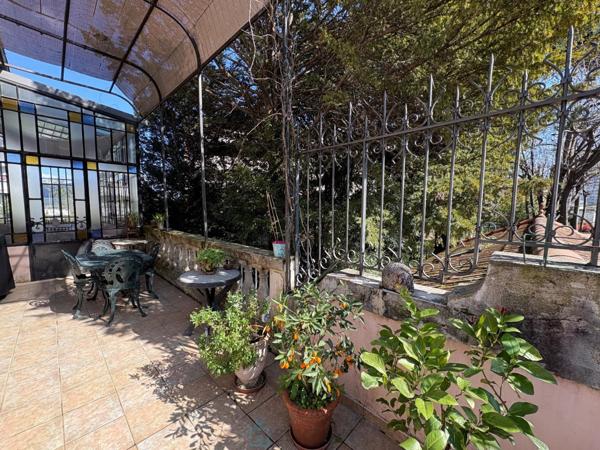 Maison de maître: élégance, confort et jardin