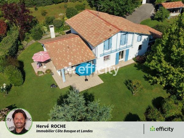 Maison
         5 pièces
        - 140 m² Bien prestige 610 000 € *
