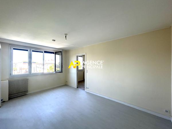 BEZONS - Appartement 2 pièces 38.96 m2 €138 000 ** - Référence 4393