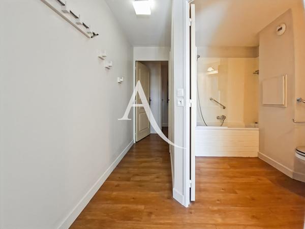 Cannes appartement 2 pièces 27 m² - Croix des Gardes - Piscine - Tennis - Jardins