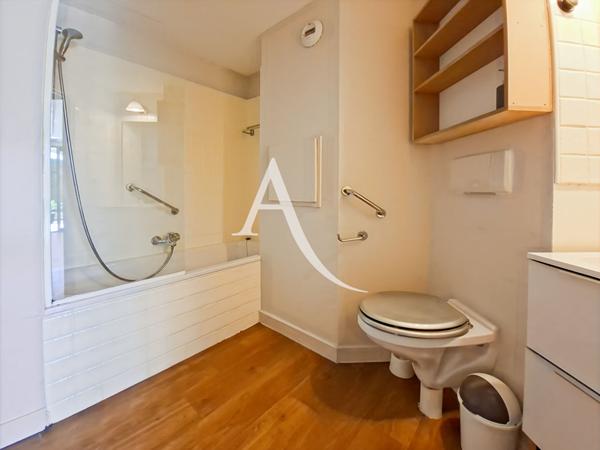 Cannes appartement 2 pièces 27 m² - Croix des Gardes - Piscine - Tennis - Jardins