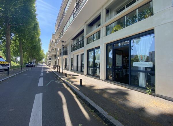 Bureau à louer à Nantes proche Gare Sud avec fibre optique