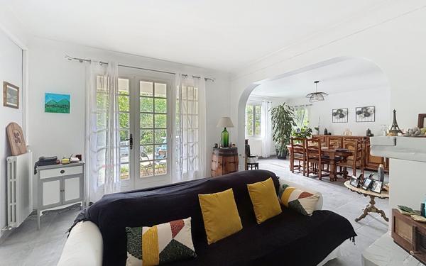 Appartement à vendre    5 pièces • 157 m2 Arcangues