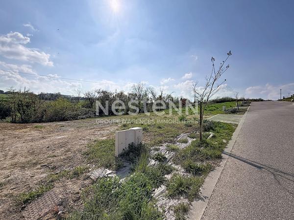A vendre Terrain à Auch 878 m2 dans lotissement neuf, vue dégagée