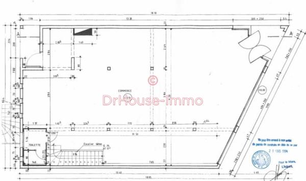 Commerce à vendre de 240 m²