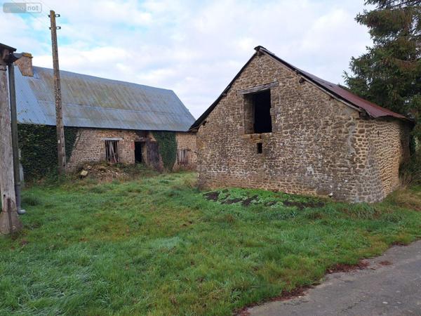 Fermette à vendre à Saint-Berthevin-la-Tannière en Mayenne (53220), ref : 53077-16