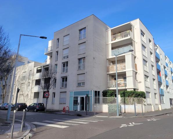 T2 récent avec terrasse au calme à Moulin à Vent