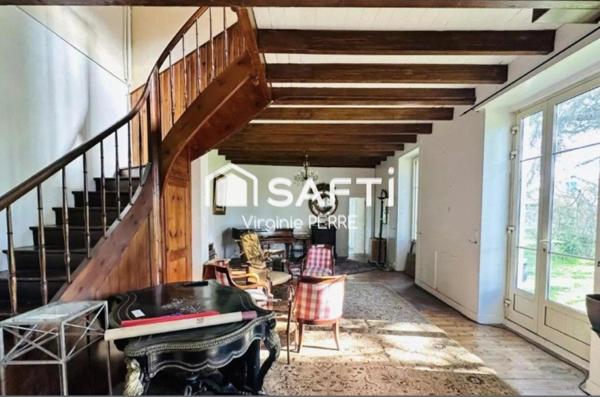 MAISON DE CARACTERE MAISON + 2 APPARTEMENTS ATTENANTS - 412m2 - ARVERT (17530)