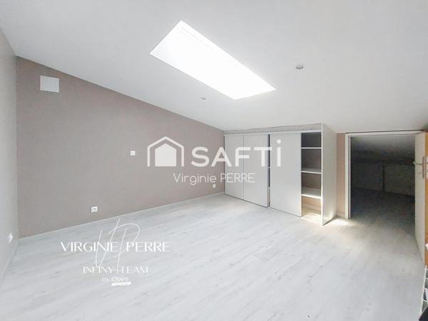 MAISON DE CARACTERE MAISON + 2 APPARTEMENTS ATTENANTS - 412m2 - ARVERT (17530)