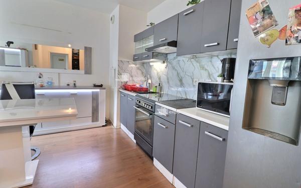 Appartement à vendre    3 pièces •  Le Mée-sur-Seine