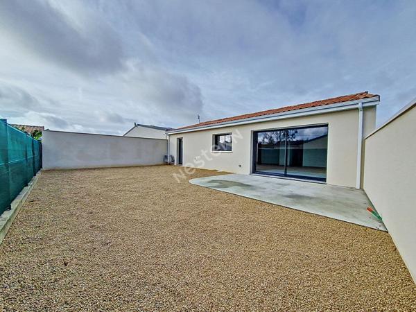 Sur la commune de Vouneuil-sous-Biard A vendre MAISON de PLAIN PIED de 100 m²