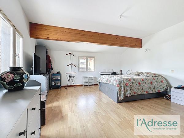 Duplex style maison de ville 4 pièce(s) 98 m2