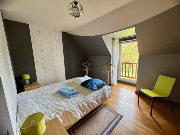 Pavillon 4 chambres sur terrain de 2600m2