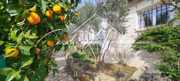 Villa provençale T6 de 175m² - terrasse, double garage et terrain de 1000m²