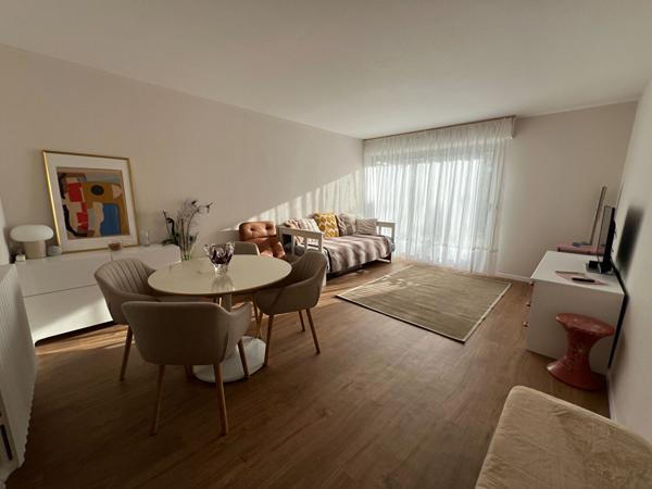 Appartement T2 ROYAN CENTRE avec terrasse, cave et parking Royan