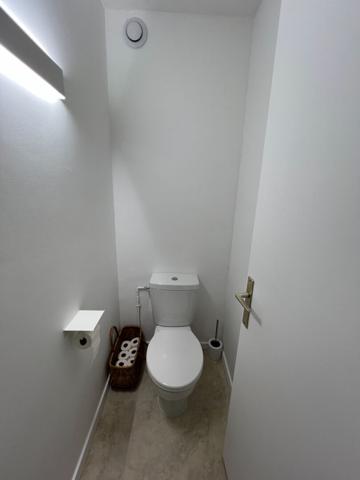 Appartement T2 ROYAN CENTRE avec terrasse, cave et parking Royan